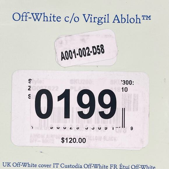 Off-White Silicone Arrow 2nd Generation Airpod Case nwt - Picture 8 of 9